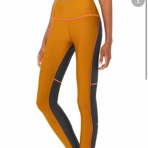 Alo Yoga X-SMALL 7/8 High-Waist Element Legging - Bronzed/Anthracite